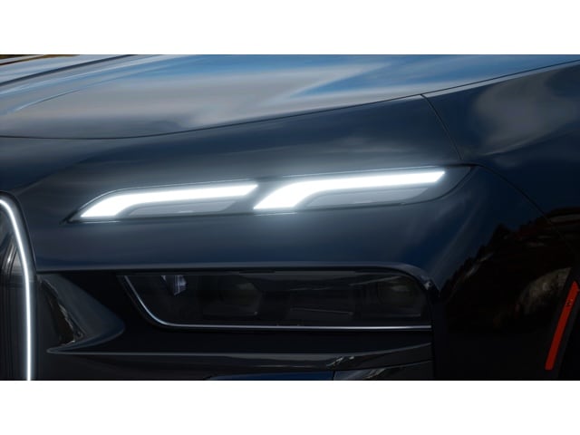 2026 BMW 7 Series 750e - Photo 43