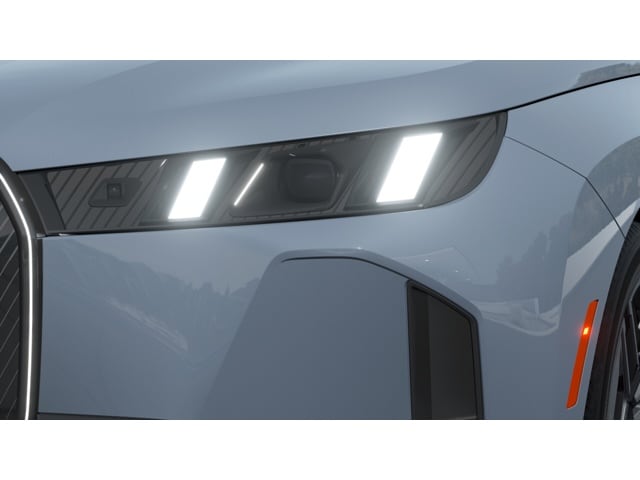 2025 BMW 7 Series 750e - Photo 25