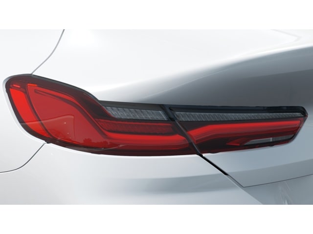 2025 BMW 8 Series 840i - Photo 25