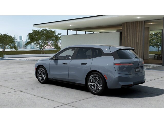 2026 Bmw iX photo 2