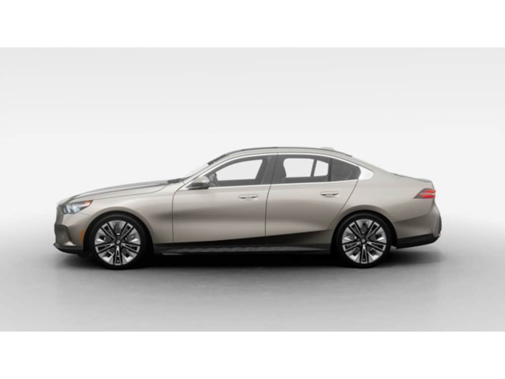 Used 2026 BMW 530i xDrive Sedan
