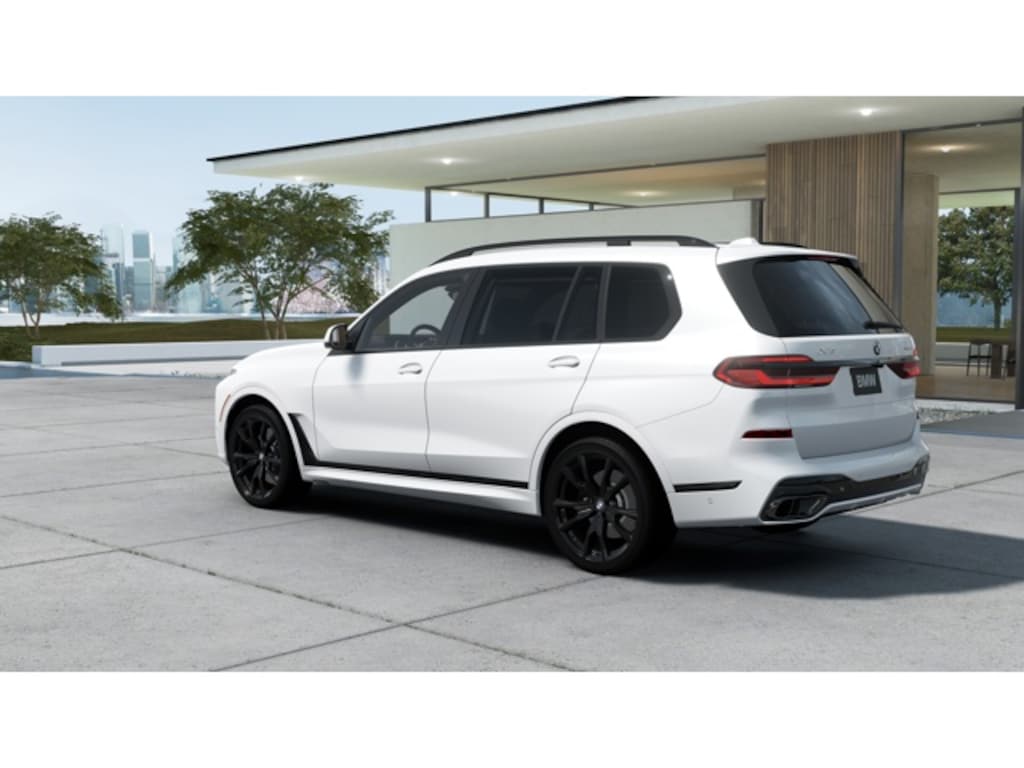 New 2026 BMW X7 xDrive40i SUV
