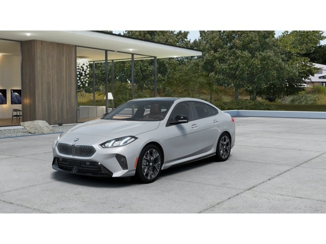 2026 BMW 2 Series's photo
