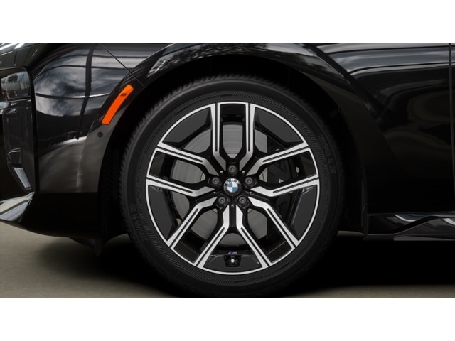 2026 BMW 7 Series 740i - Photo 7
