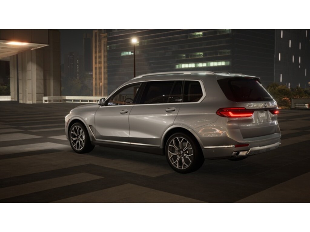 New 2026 BMW X7 xDrive40i SUV