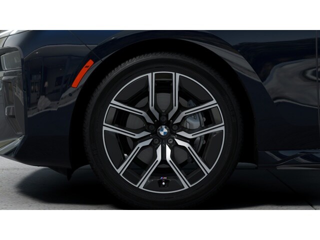 2025 BMW 7 Series 760i - Photo 39