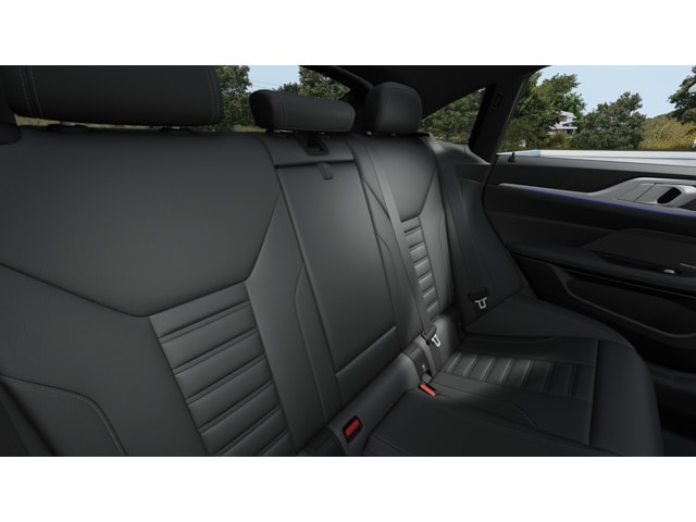 2026 BMW 4 Series M440i - Photo 43