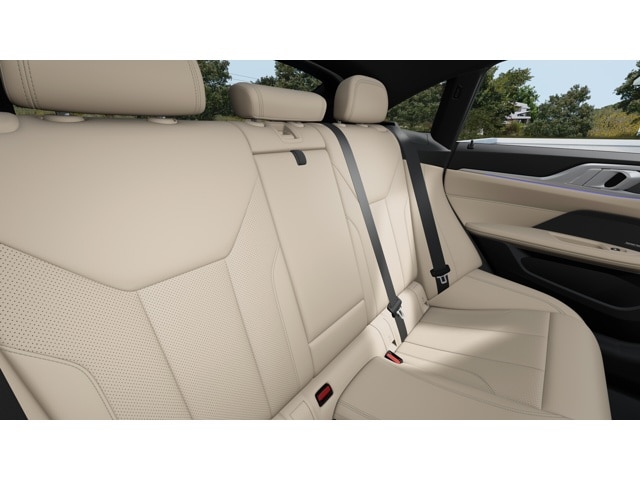 2026 BMW i4 40 - Photo 12