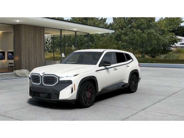 2026 BMW XM Base's photo