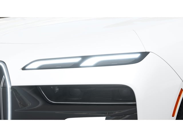 2025 BMW 7 Series 750e - Photo 42