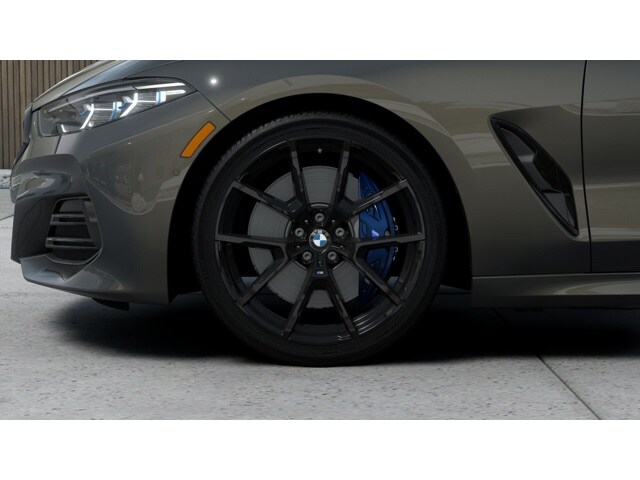 2026 BMW 8 Series 840i - Photo 32