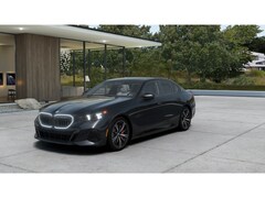 2026 BMW 550e
