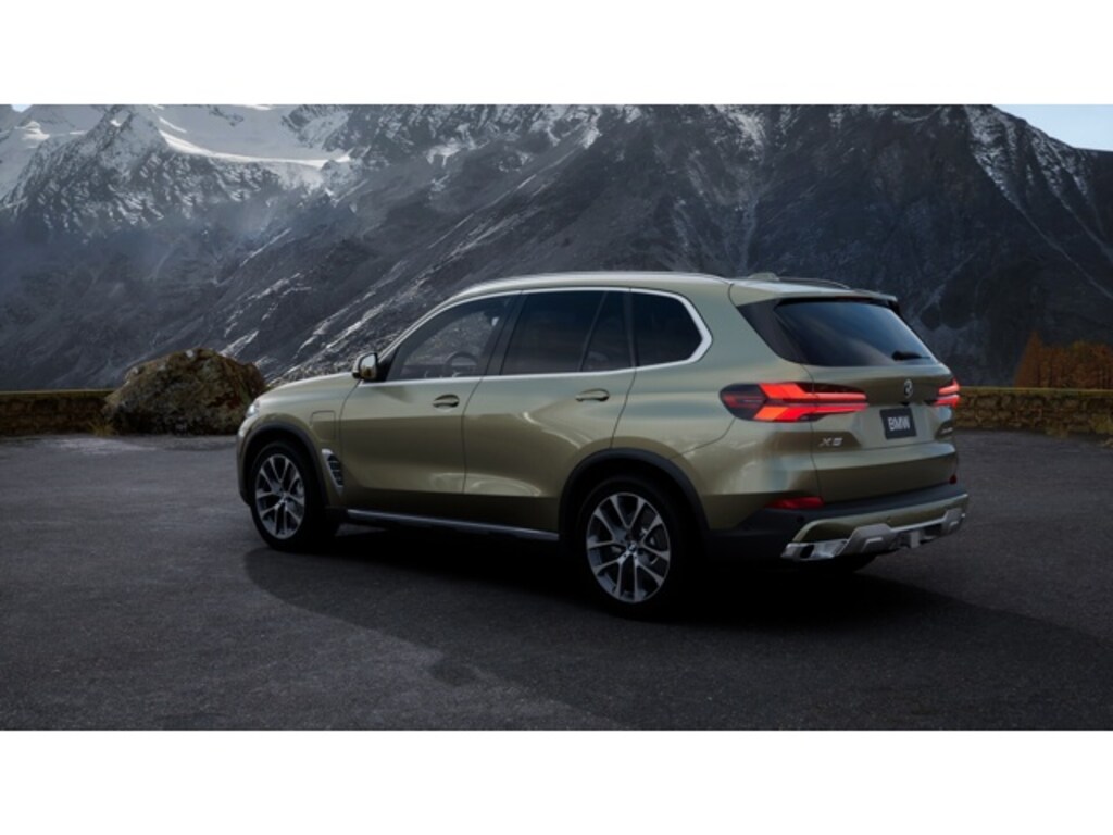 New 2026 BMW X5 xDrive50e SUV