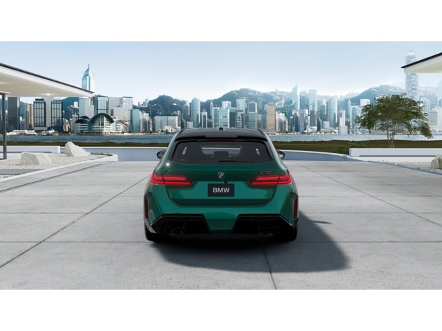 2027 BMW M5 Touring Base