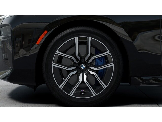 2025 BMW 7 Series 760i - Photo 35
