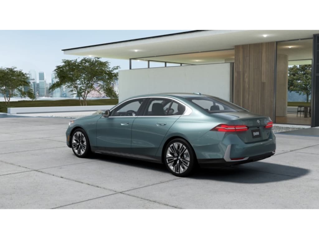 New 2027 BMW 530i Sedan