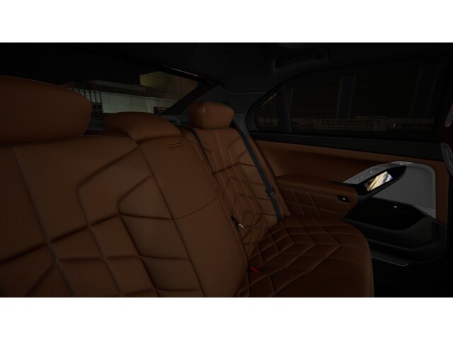 2025 BMW 7 Series 750e - Photo 56