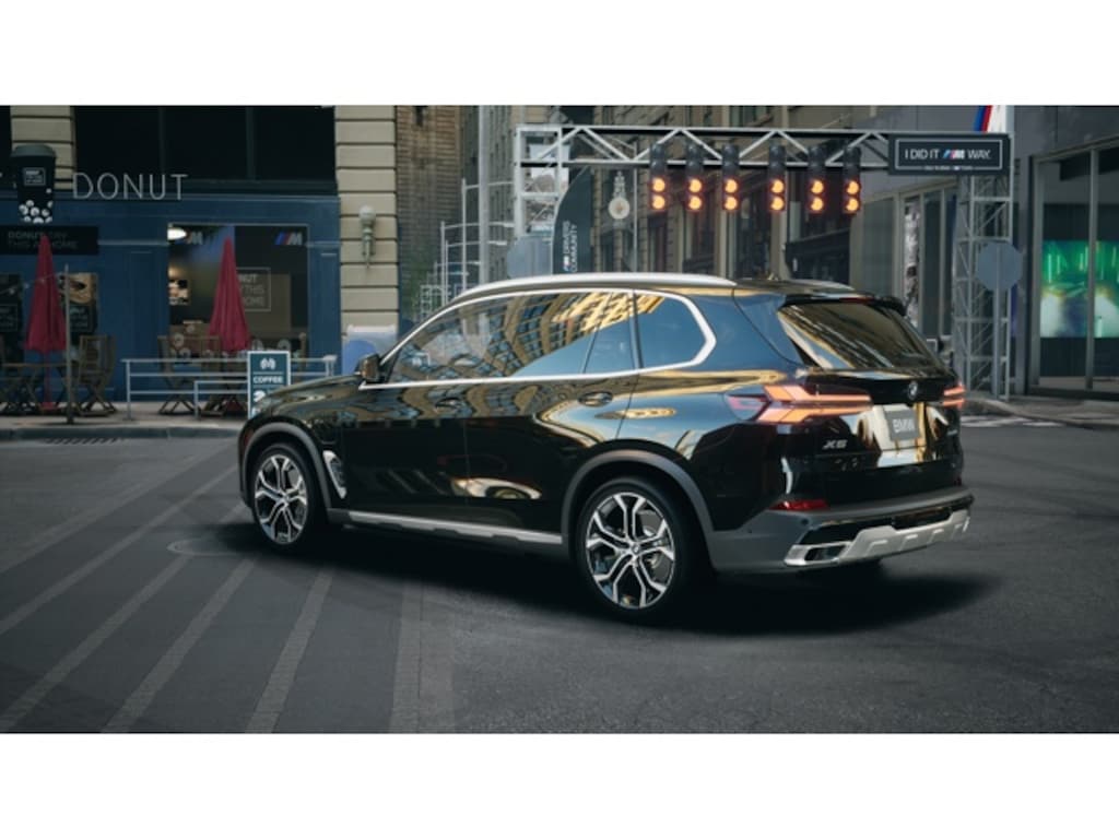 New 2026 BMW X5 PHEV xDrive50e SUV