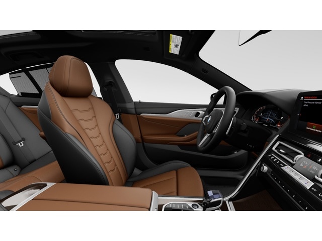 2026 BMW 8 Series 840i - Photo 17