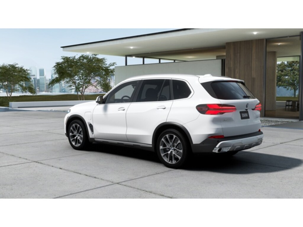New 2026 BMW X5 PHEV xDrive50e SUV