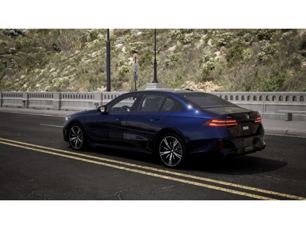 New 2027 BMW 550e xDrive Sedan