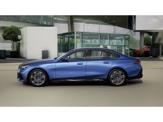 2025 Bmw 550e xDrive photo 4