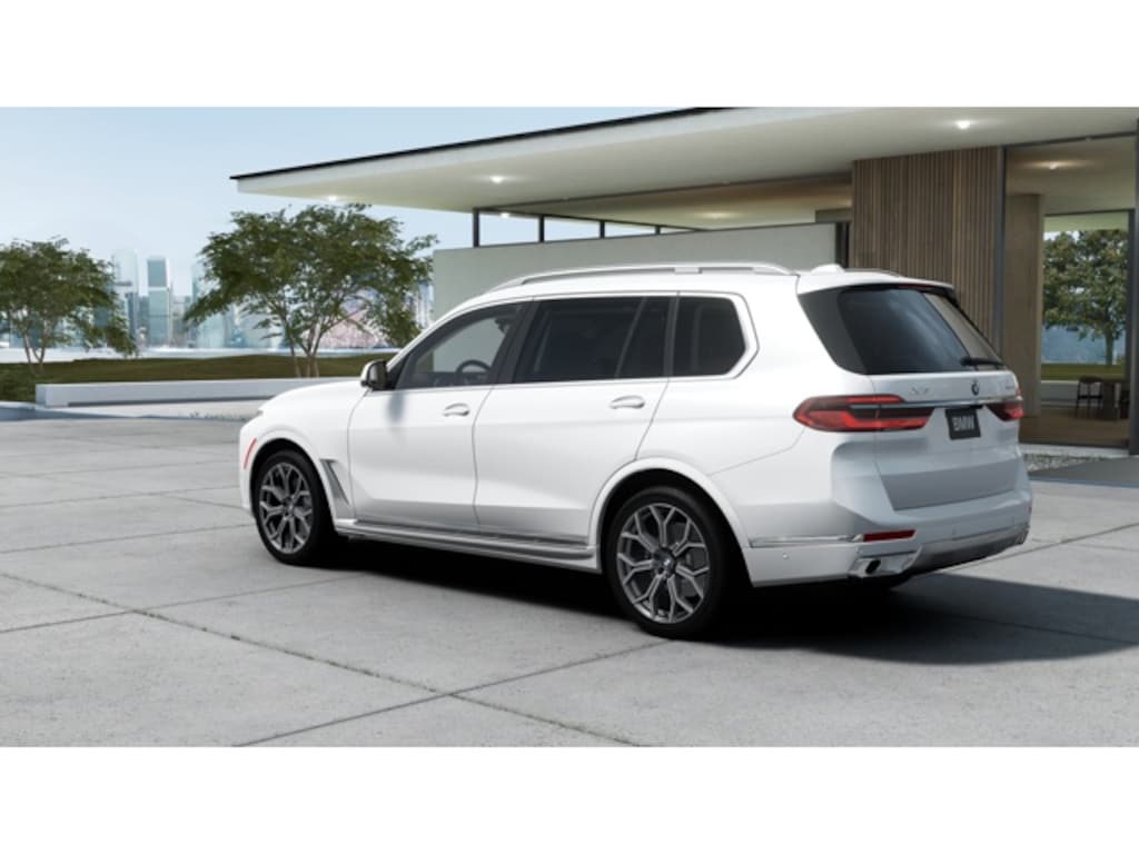 New 2026 BMW X7 xDrive40i SUV