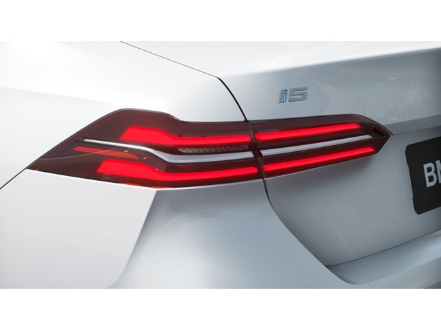 2026 BMW i5 40 - Photo 8