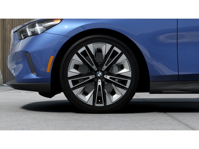 2026 BMW 5 Series 530i - Photo 37