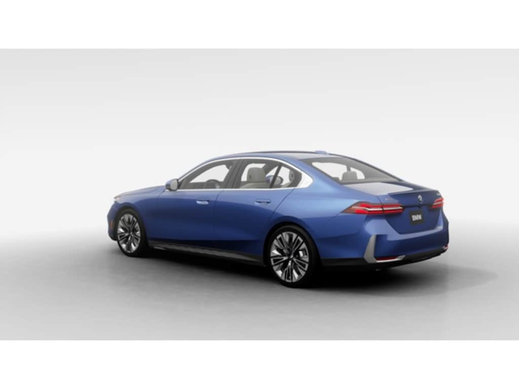 New 2026 BMW 530i xDrive Sedan