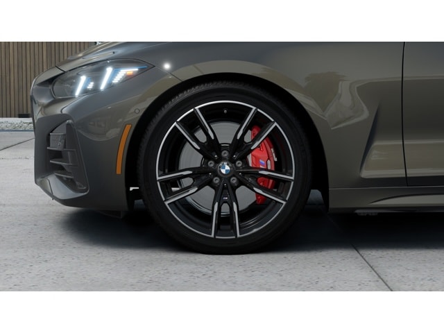 2026 BMW 4 Series M440i - Photo 42