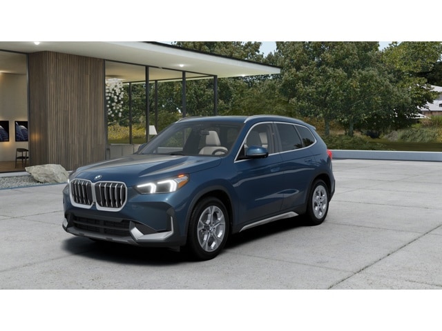 2026 BMW X1 28i's photo