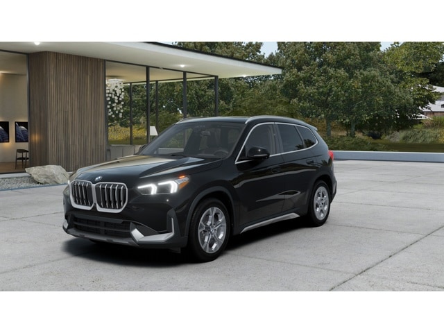 2026 BMW X1 28i's photo