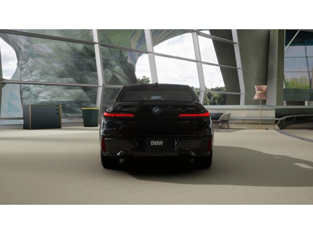 2026 BMW 7 Series 750e - Photo 22