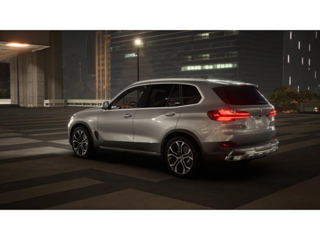 New 2026 BMW X5 sDrive40i SUV