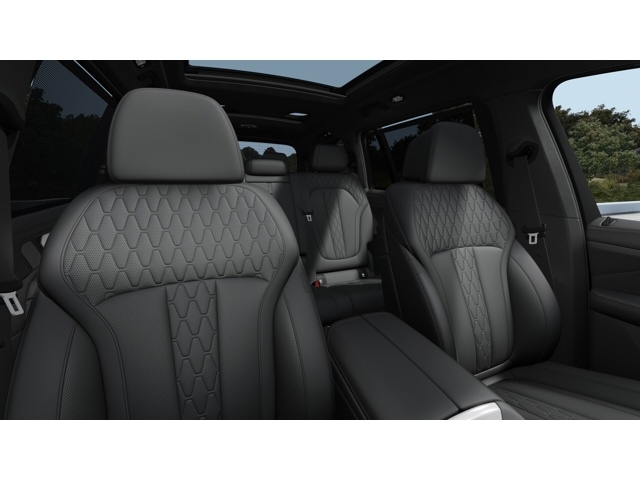 2026 BMW X7 M60i - Photo 28