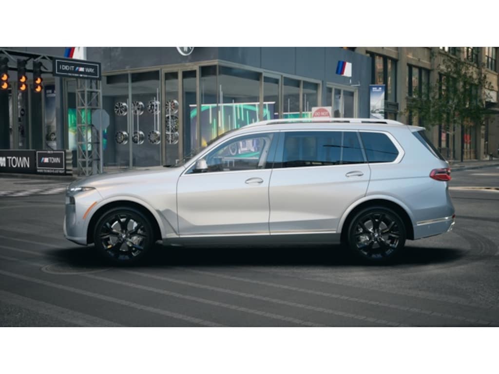 New 2026 BMW X7 xDrive40i SUV