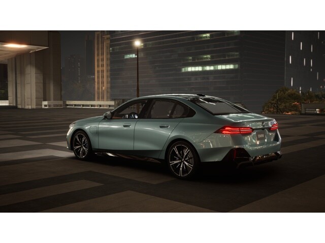 2026 Bmw 550e xDrive photo 2