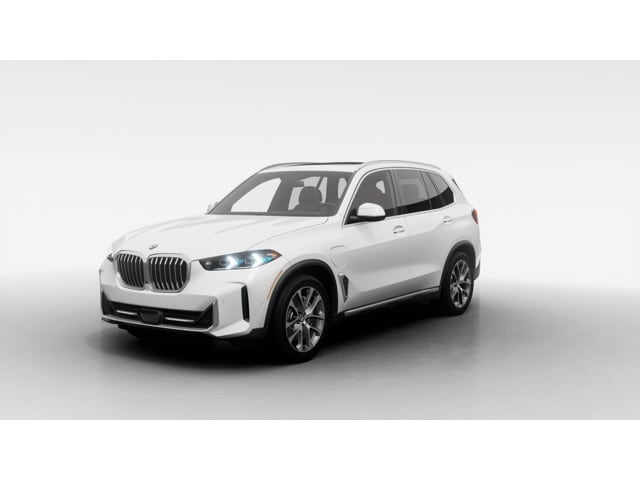 2026 BMW X5 50e's photo