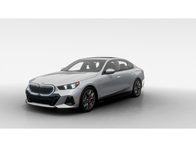 2026 BMW 5 Series 550e's photo