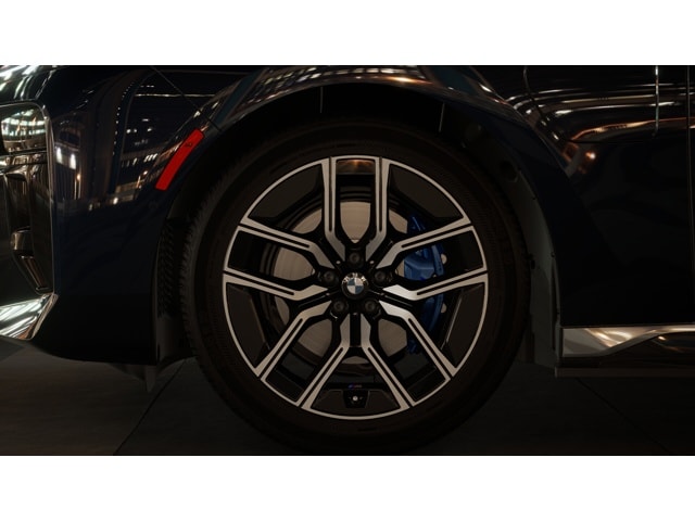 2026 BMW 7 Series 750e - Photo 50