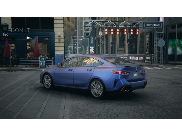 2025 BMW 2 Series M235 - Photo 17