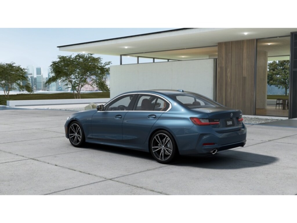 New 2026 BMW 330i Sedan
