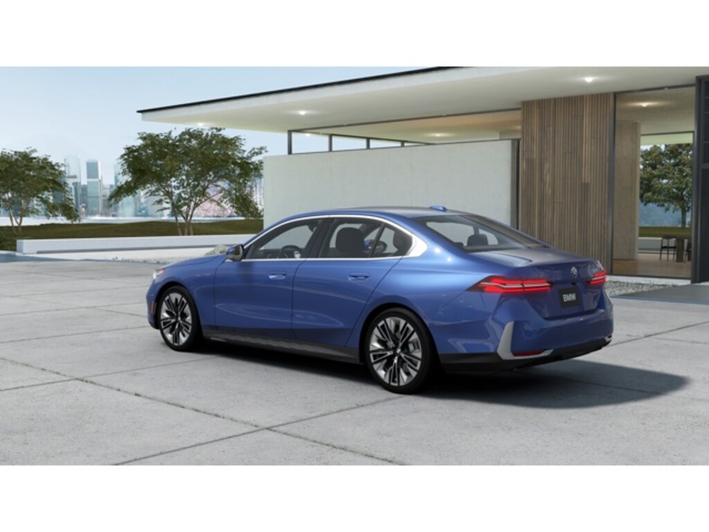New 2026 BMW 530i Sedan