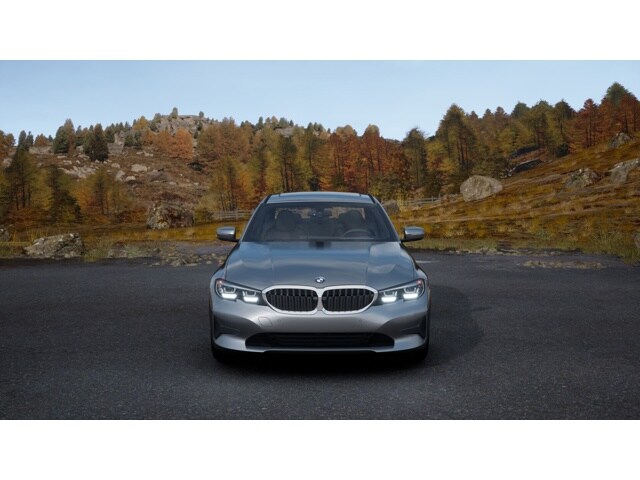 2026 Bmw 330i Sedan photo 3