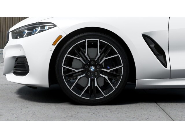 2026 BMW 8 Series 840i - Photo 37