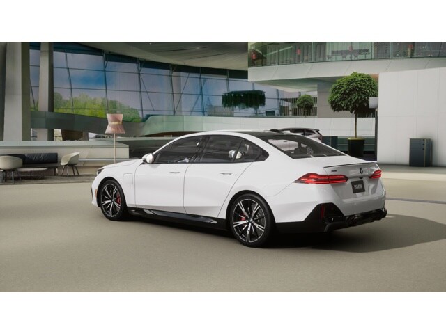 2026 Bmw 550e xDrive photo 2