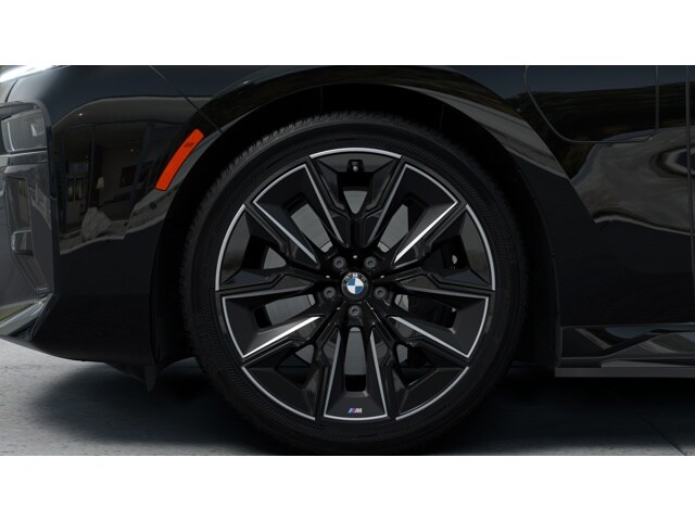 2026 BMW 7 Series 750e - Photo 34