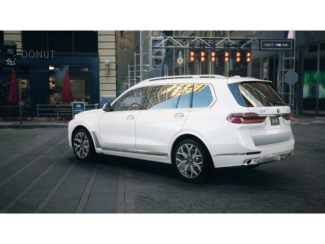 2026 Bmw X7 xDrive40i photo 2