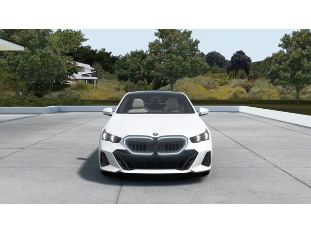 2026 Bmw 530i xDrive Sedan photo 2